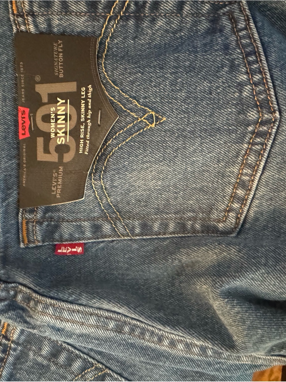 Levi's Women's Skinny Jeans in Blue Denim